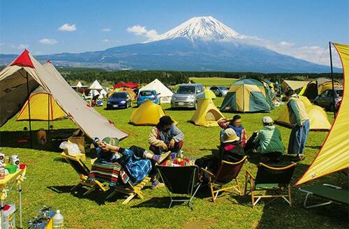 家族でアウトドアを楽しむならやっぱり“テントでキャンプ”でしょ