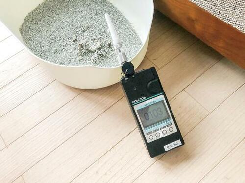 ポイント2：悪臭をぐんぐん吸い取る イメージ