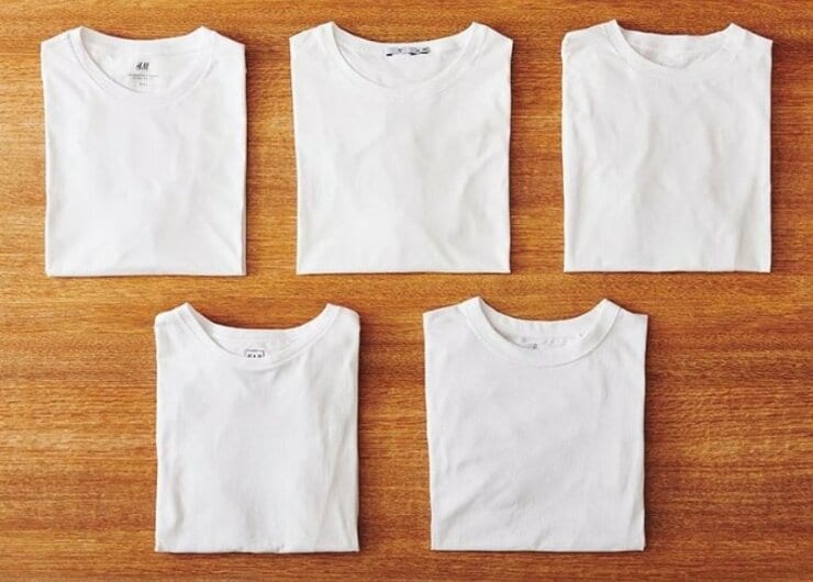 オンオフOK！　ミドル男性におすすめな白Tシャツをユニクロや無印からプロが比較