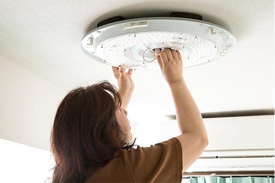 Ledシーリングライトのおすすめランキング9選 1位は意外な製品でした 360life サンロクマル