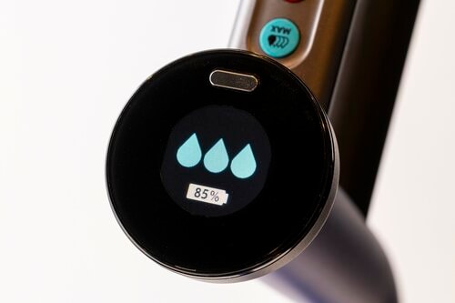 おすすめポイント2:操作画面が見やすい 水拭きコードレス掃除機おすすめ イメージ