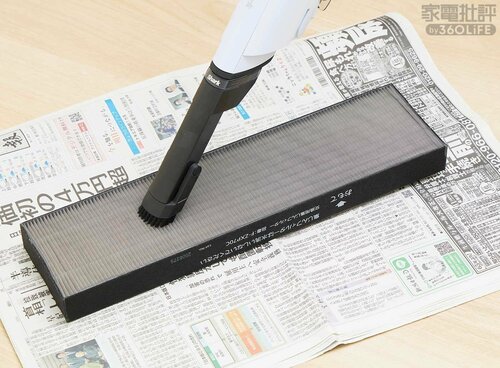 掃除機でホコリを除去! 空気清浄機おすすめ イメージ