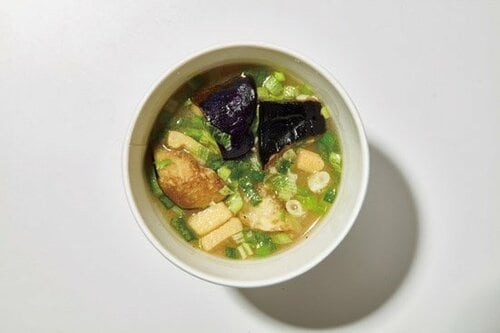 【セブン-イレブン】平均点高め優等生タイプの味噌汁揃いです イメージ5