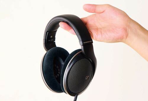 爽やかな音の中に緻密な情報が詰まっている 開放型ヘッドホンおすすめ イメージ