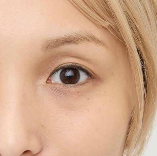 薄眉さんの仕上がり アイブロウマスカラおすすめ イメージ