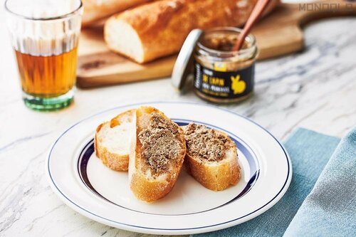 香り高いポートワインとプルーンの上品な甘味が至高! エナフ「プルーン入りのフレンチテリーヌ」おすすめ イメージ