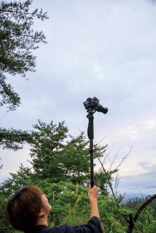 おすすめ活用法② 手持ちで超ハイアングル イメージ