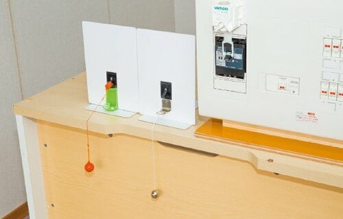 今回は簡易タイプを 地震体験施設で動作テスト！ イメージ2