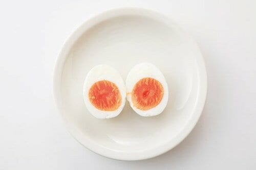 [1個約108円のたまご]色も味もずば抜けて濃い！ イメージ3