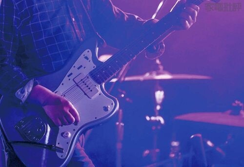 ソース3：音楽ライブ ミライスピーカーおすすめ イメージ