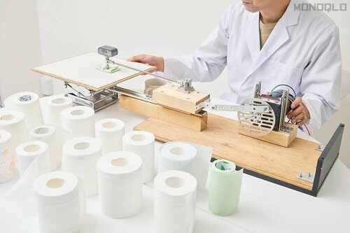 【湿潤摩擦強度】水に濡れても比較的破れにくい! トイレットペーパーおすすめ イメージ