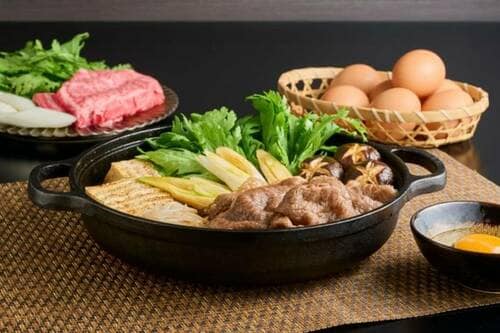 本格鋳物ながら初心者も扱いやすい すき焼き鍋おすすめ イメージ