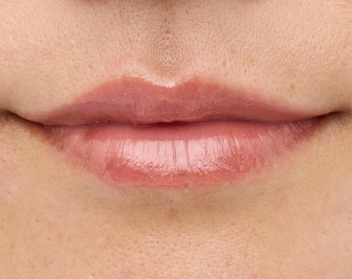 落ちにくさ：パン食べ後もほぼ変化ナシ リッププランパーおすすめ イメージ