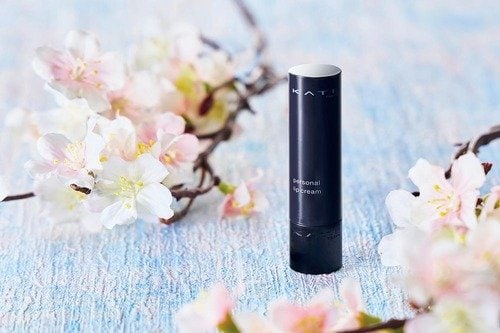 冷えきった部屋でも健康的な唇をキープ LDKベストバイ色付きリップおすすめ イメージ3