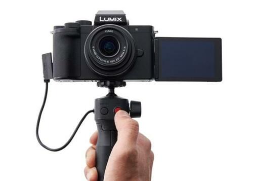 臨場感がリアルなパナソニック「LUMIX DC-G100V-K」 イメージ