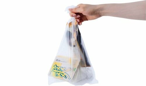 アイスが溶けちゃう……ドライアイスとセットに!