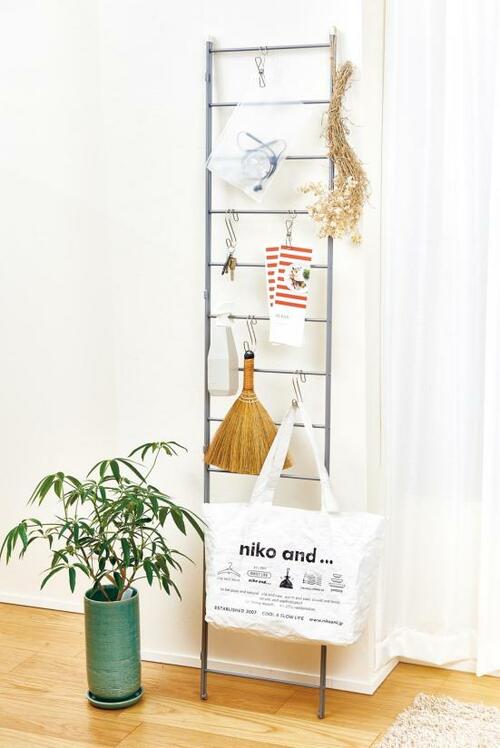 その1：毎日使う小物を見せ収納無印のシェルフの脚を棚に！ イメージ
