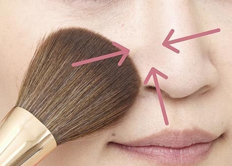 毛穴をぼかせるブラシの使い方は? 化粧下地おすすめ イメージ2