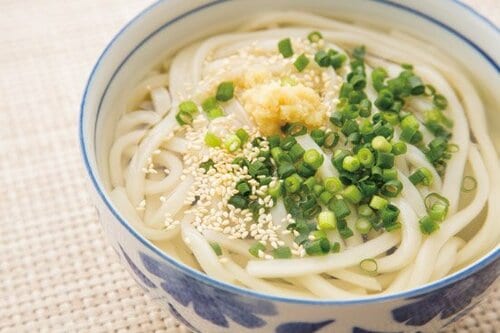 【白だし】1袋50円のうどんが上品なお店の味に仕上がります イメージ