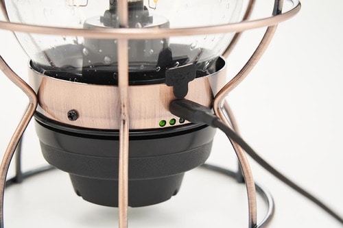 USBケーブルで給電しながら使える イメージ