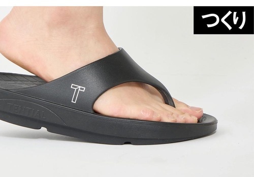 【つくり】前方への踏み込みが深めでややぐらつく リカバリーサンダルおすすめ イメージ