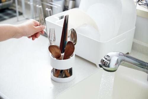 珪藻土だから“乾燥＆収納が両立”ニトリの箸立てが超優秀でした！ イメージ2