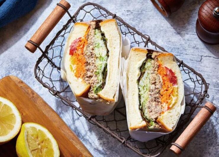 【サバ缶活用】食パンに合う！ ほぐしサバとオリーブオイルのサンドイッチの作り方｜『LDK』とプロがレシピ伝授！