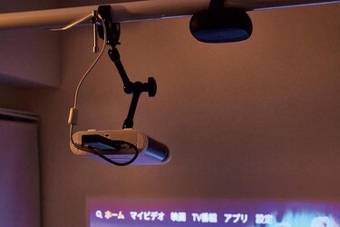 賃貸ok プロジェクターを天井に設置 穴を開けない方法 360life サンロクマル