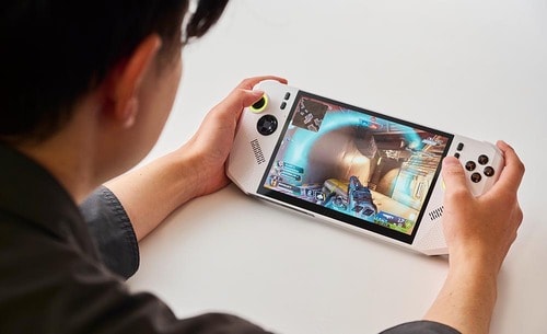 【プレイ実感】滑らかな描画でヌルヌル動く！ 安いポータブルゲーミングPCおすすめ イメージ