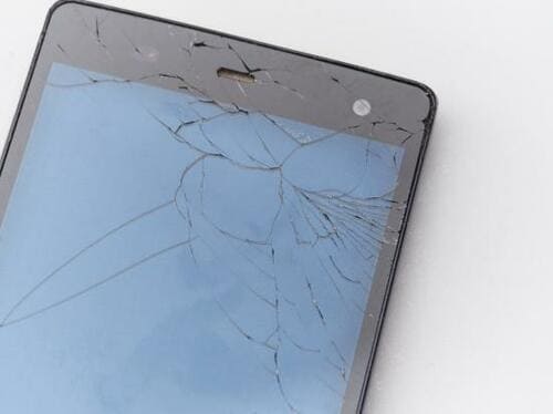 メリット1:スマホの落下を防ぐことができる
