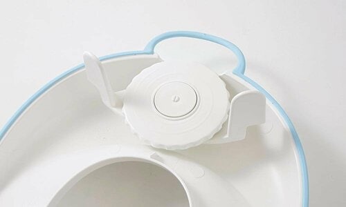 持ち手はシリコンでズレにくい 補助便座おすすめ イメージ