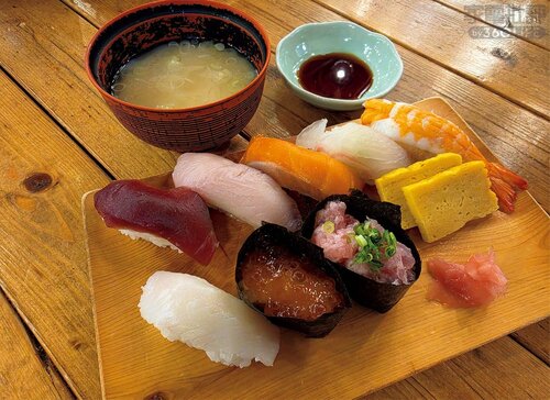 料理：S26同様に暗い ハイエンドスマホおすすめ イメージ