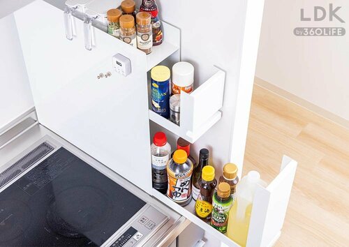 重いボトルの取り出しもスムーズ LDKベストバイ調味料ラックおすすめ イメージ2
