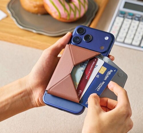 使い勝手 スマホに貼り付けるカードケースおすすめ イメージ