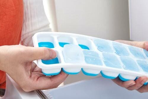 シリコンとプラスチックのいいトコ取り!アイデアが映えた「frdzsw」