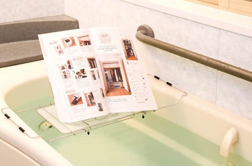 「風呂読書」の必需品バストレーでくつろぎの時間を イメージ3