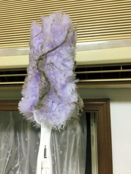 ハンディ各所置きでホコリなし？座ったままでもラクラクキレイに！ イメージ2