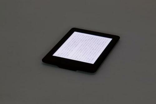 Kindle PaperWhiteは本好きの目にとても優しいんです イメージ
