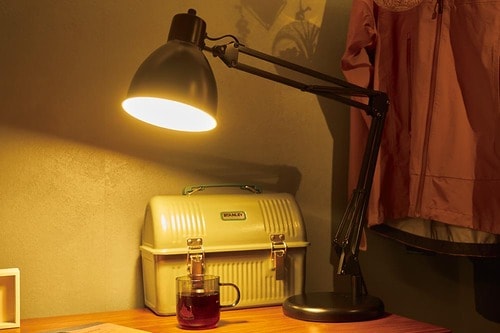 角度調節時もグラつかない MONOQLO 2025ベストバイ リビング編おすすめ イメージ