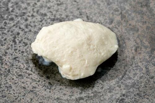 8位: 塩で食べる濃厚なくすむら「百年とうふ 藻塩付き」 イメージ3
