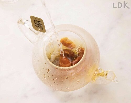 3:お湯を注ぐ イメージ