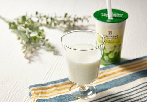 8位: 【8位】爽やかさが際立つセブンの「アロエ」 飲むヨーグルトおすすめ イメージ