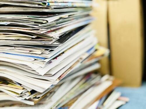 たまった古新聞・雑誌は「しばり器」が手早い!