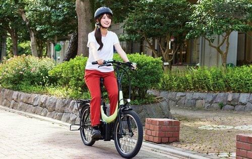 坂道もラクラクのパワーと安定した走行性！ 特定小型原付おすすめ イメージ