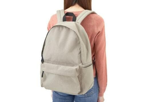 8位: 肩がラクな「肩の負担を軽くする撥水リュック」 イメージ