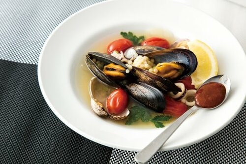 ②お得だけど魚くさくて飲みきれないハリッサスープ イメージ