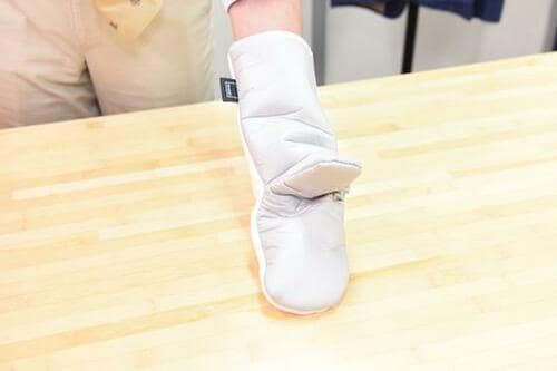 山崎実業 左右両用アイロンミトン 4034 アイロン台おすすめ イメージ2