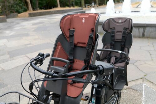 後ろ乗せシートは横が広めで乗せやすい ブリヂストン bikke MOB ddおすすめ イメージ3