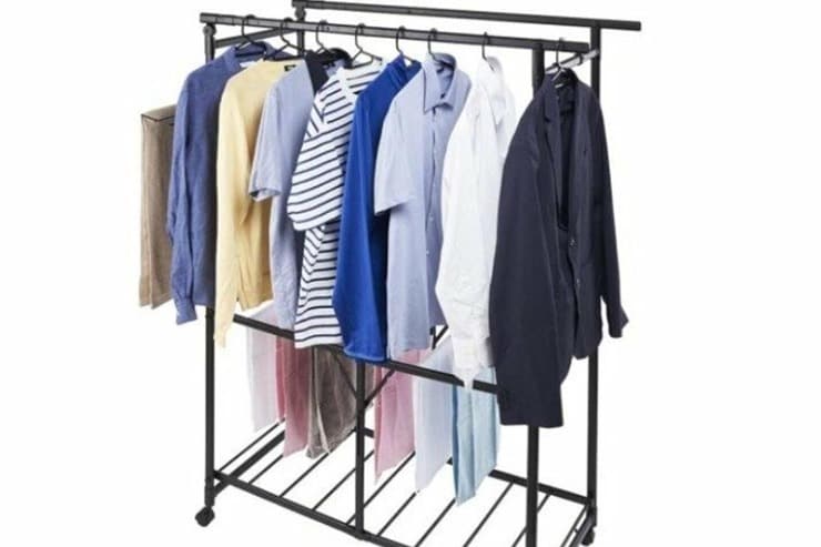 カインズで鬼売れ中！ 「折りたたみ部屋干しラック」のヒットのワケ｜売れ筋アイテムを検証