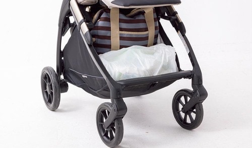 荷物の出し入れしやすさもグッド ベビーカーおすすめ イメージ